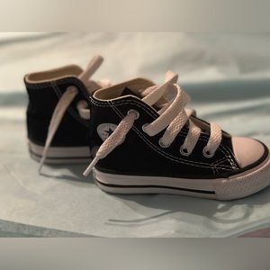 Converse Chuck Taylor All Star Classic High Tops